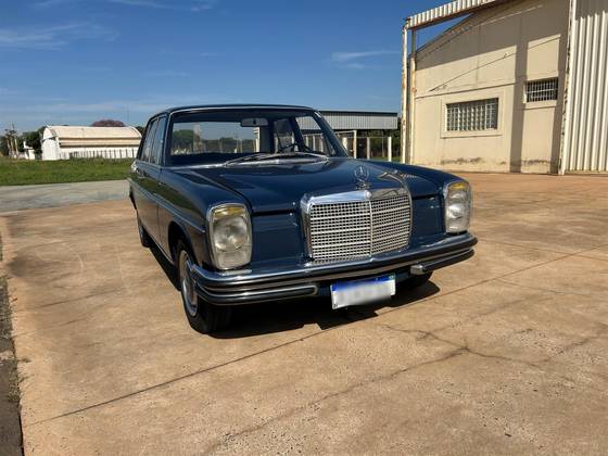 MERCEDES-BENZ 250 2.5 6 CILINDROS 12V GASOLINA 4P MANUAL
